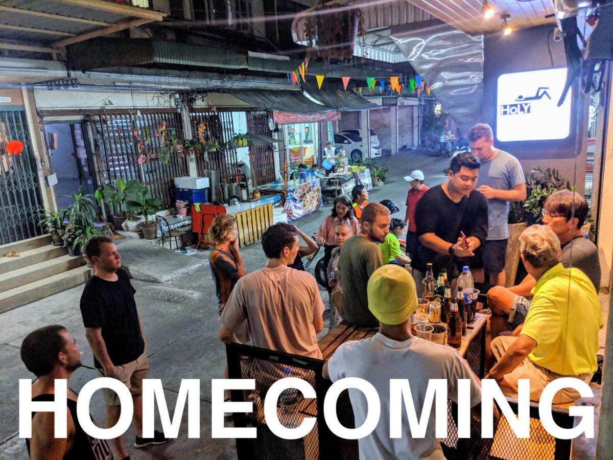 Holy Sheet Hostel Bangkok Ngoại thất bức ảnh
